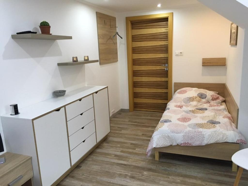 Rabbit Apartman Mosonmagyarovar Exterior photo