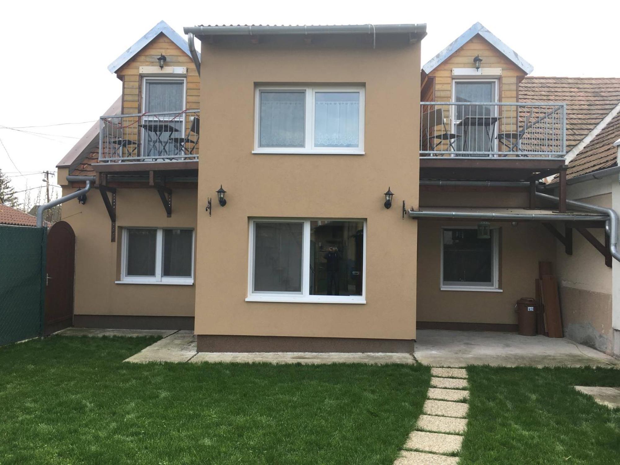 Rabbit Apartman Mosonmagyarovar Exterior photo