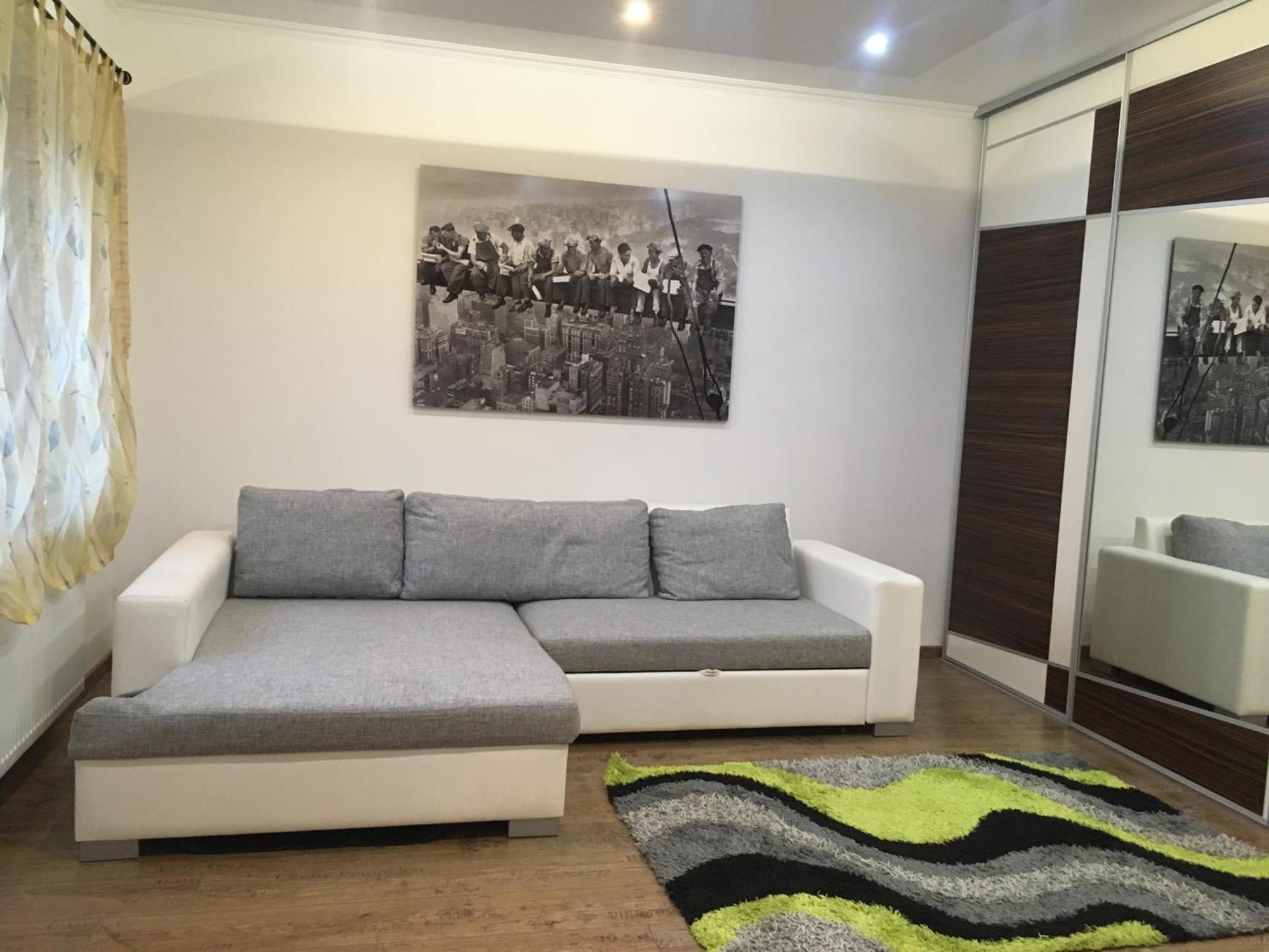 Rabbit Apartman Mosonmagyarovar Exterior photo