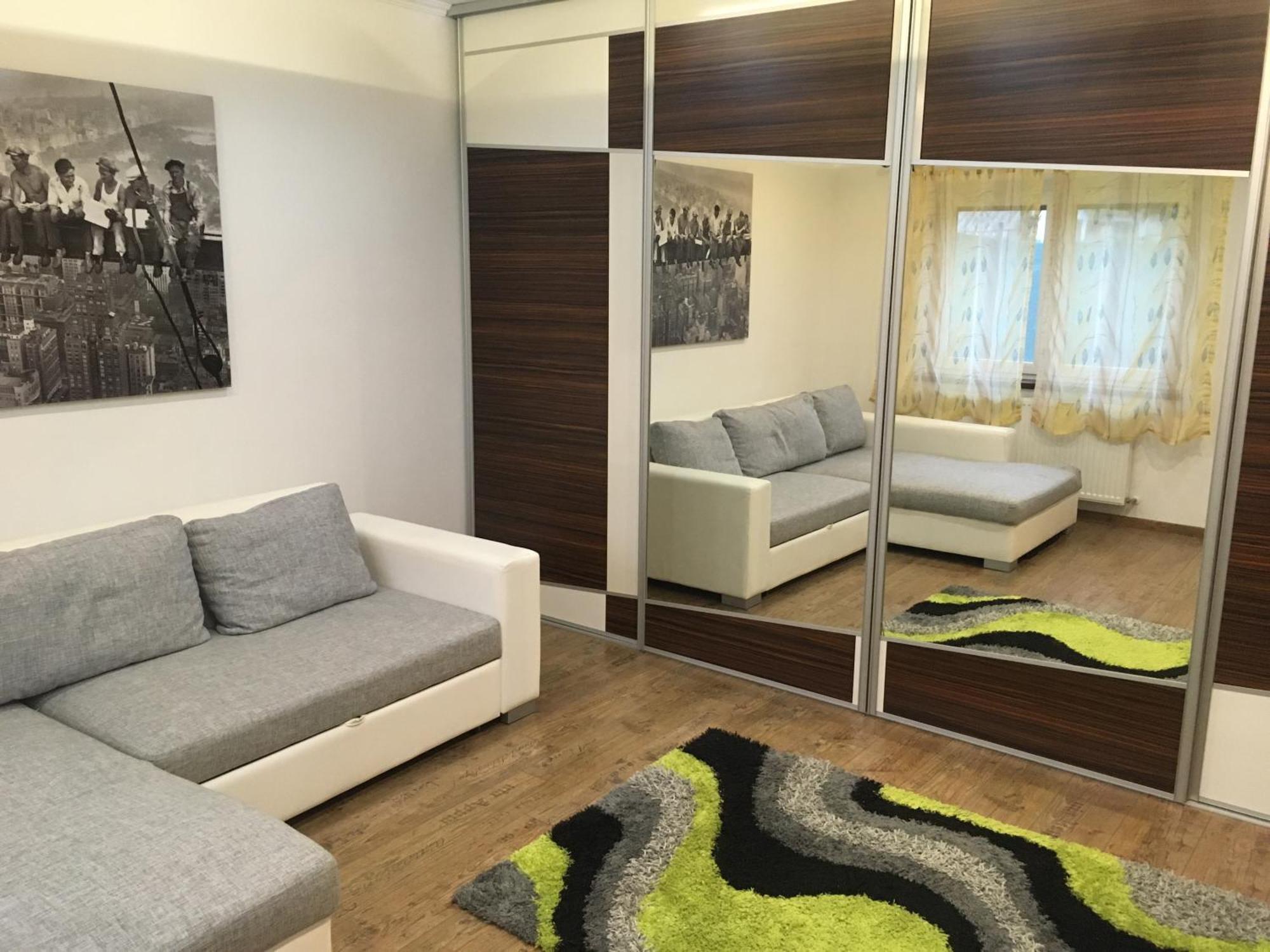 Rabbit Apartman Mosonmagyarovar Exterior photo